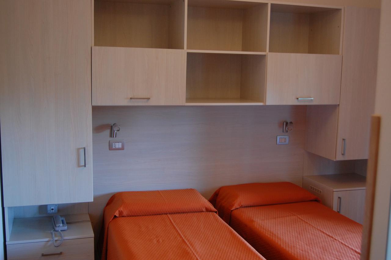 Il Pino 3* San Vincenzo