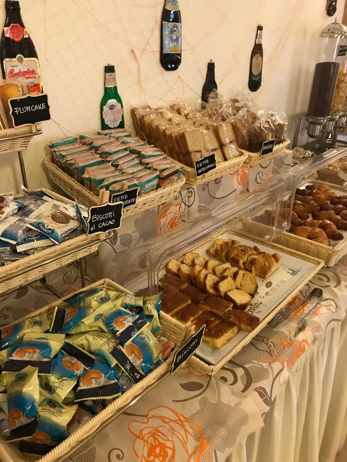 Il Pino 3* San Vincenzo